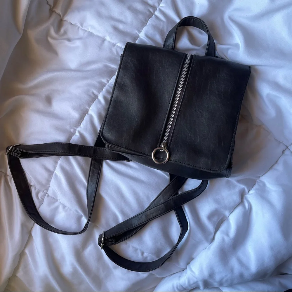 Small backpack / purse 🎱 - Picture 1 of 9